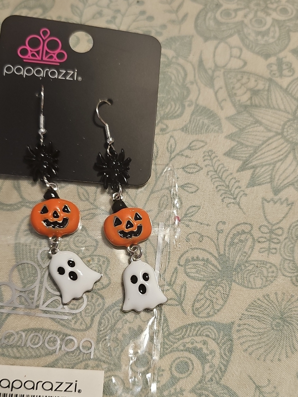 Paparazzi Halloween Pumpkin & Ghost Dangle Earrings - Orange & White